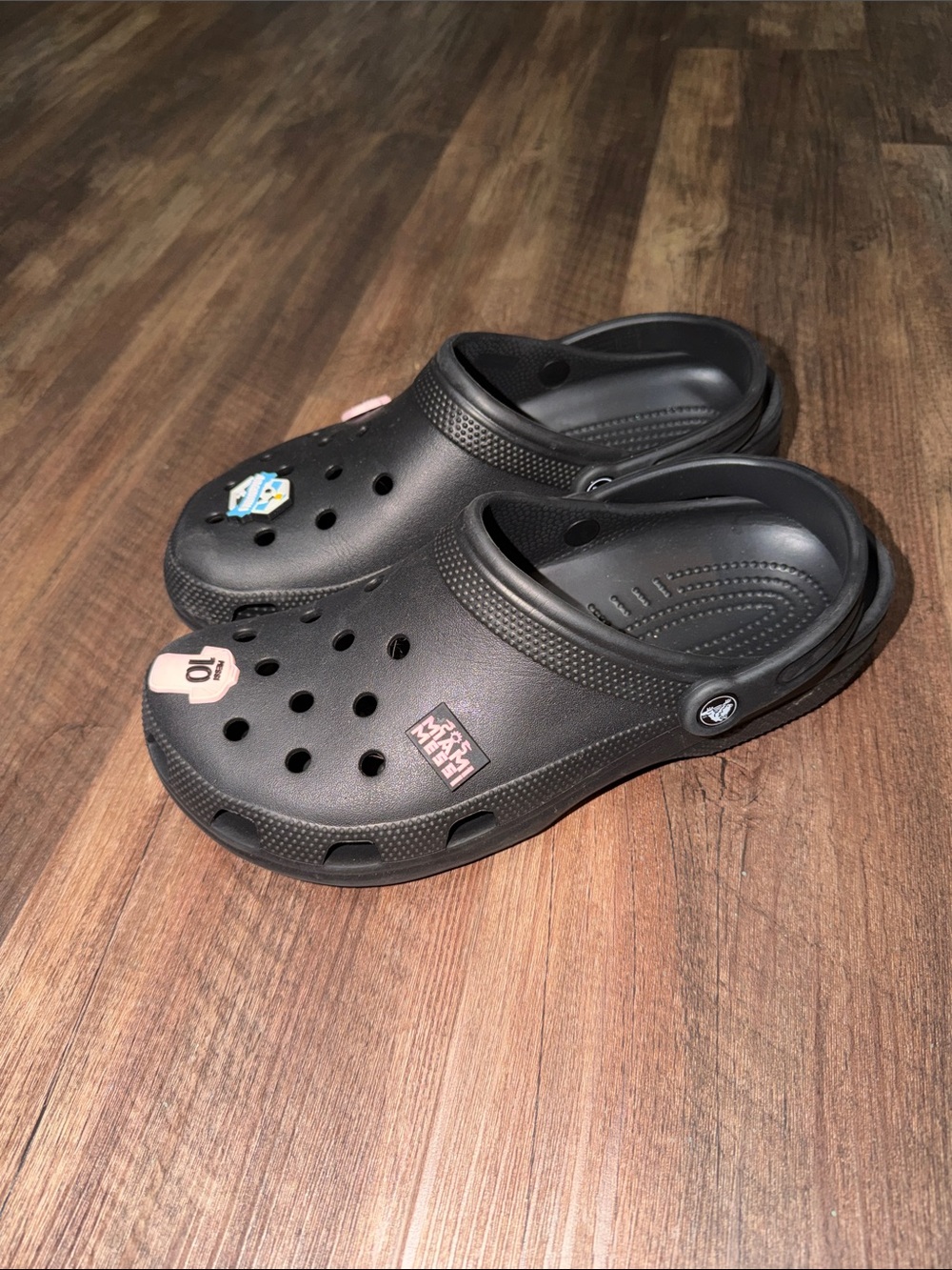 Crocs Clog Black EEUC with Messi Jibbits #10 men’s 10/ women’s 12 - Picture 7 of 7